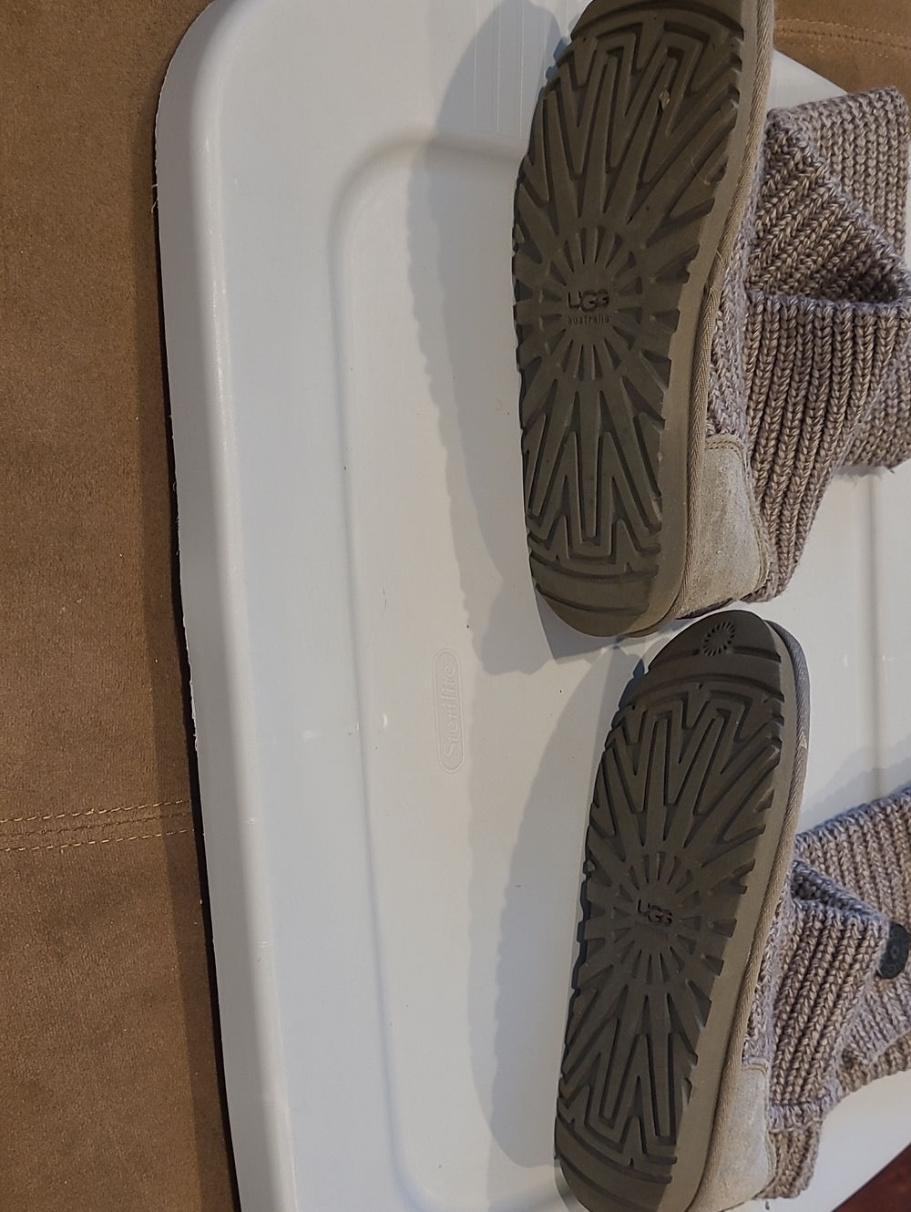 Ugg Gray/Taupe Knit Fold-Over Winter Boots Size 7 - Picture 6 of 7